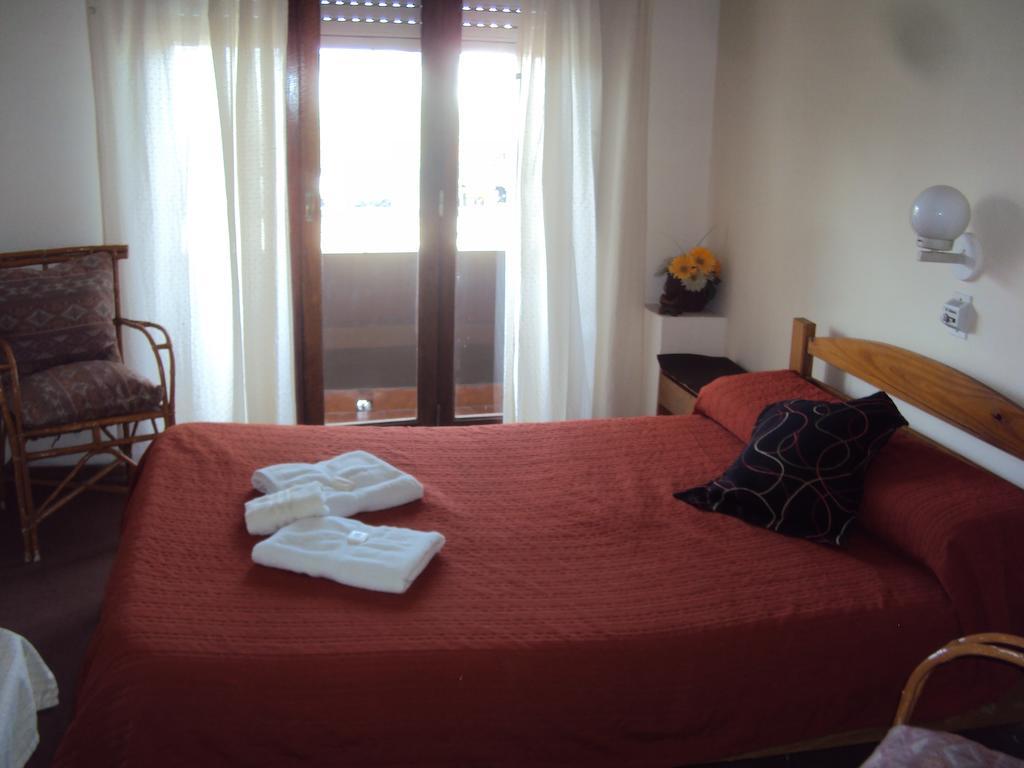 Sol Hotel Mar del Plata Habitación foto